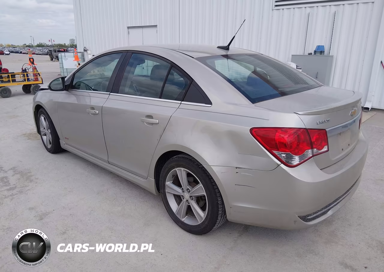 2014 Chevrolet Cruze 2Lt Auto VIN:1G1PE5SB6E7255092 - 3