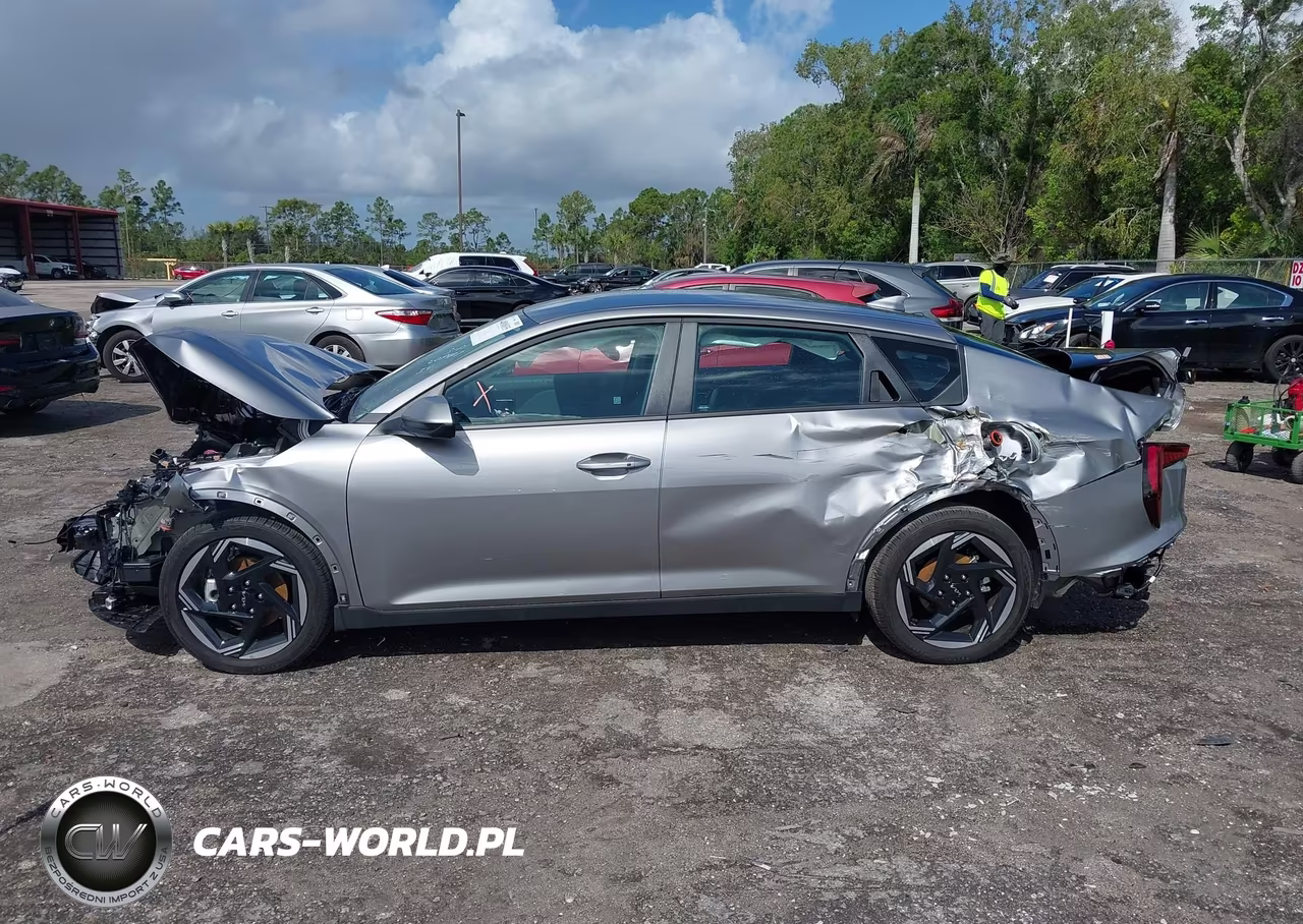 2025 Kia K4 Ex VIN:3KPFU4DE7SE209497 - 14