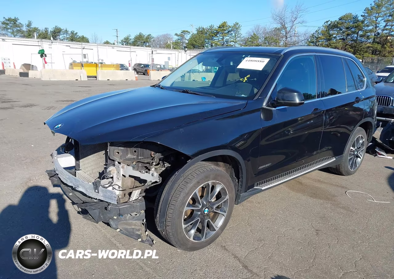 2017 BMW X5 xDrive35I VIN:5UXKR0C53H0V65553 - 2