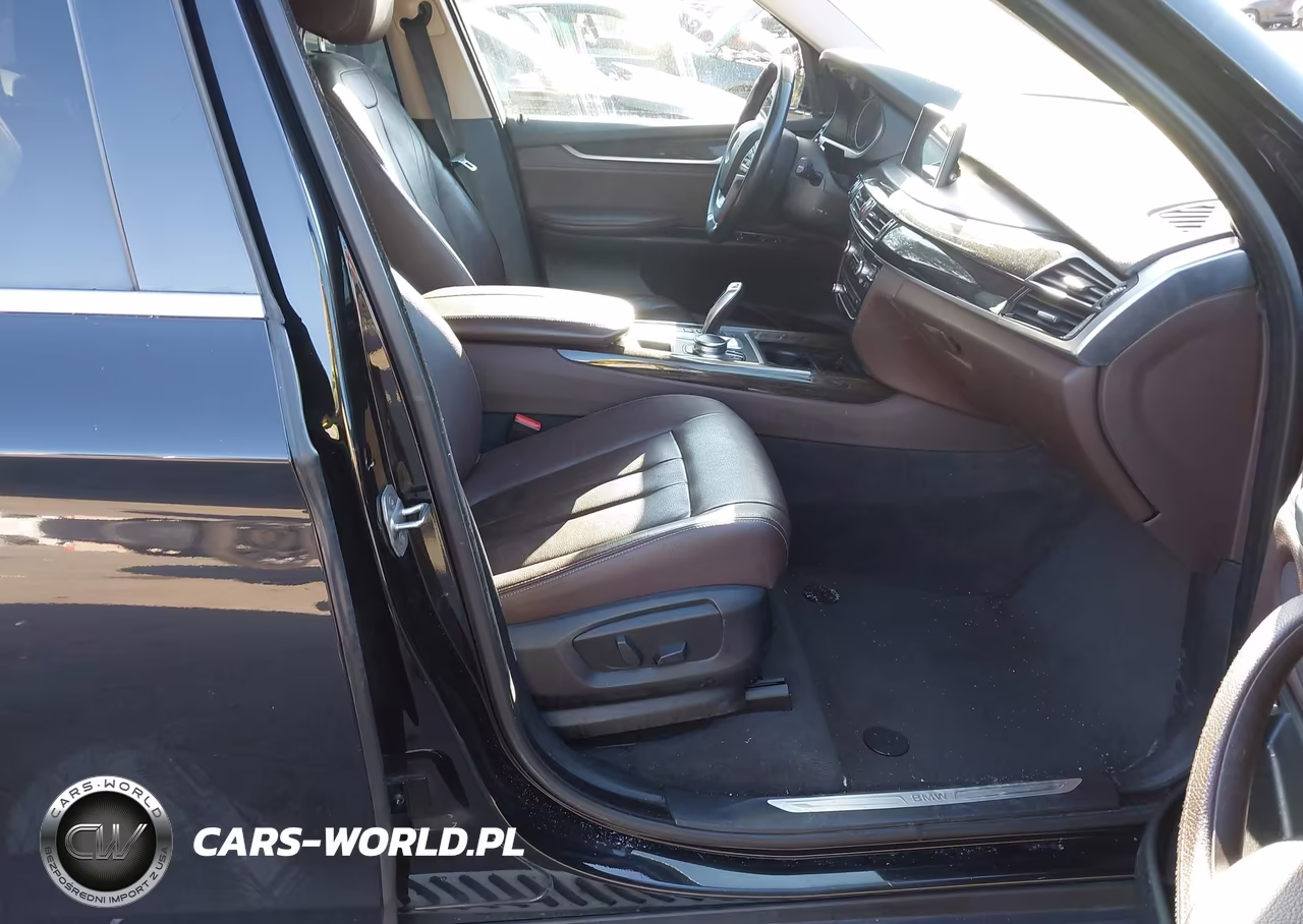 2017 BMW X5 xDrive35I VIN:5UXKR0C53H0V65553 - 5