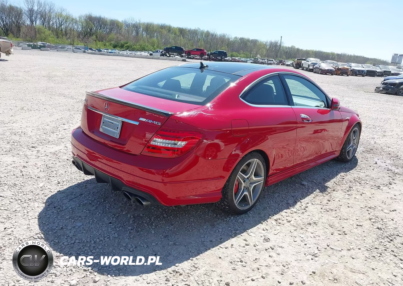 2013 Mercedes-Benz C 63 Amg VIN:WDDGJ7HB0DF983426 - 4