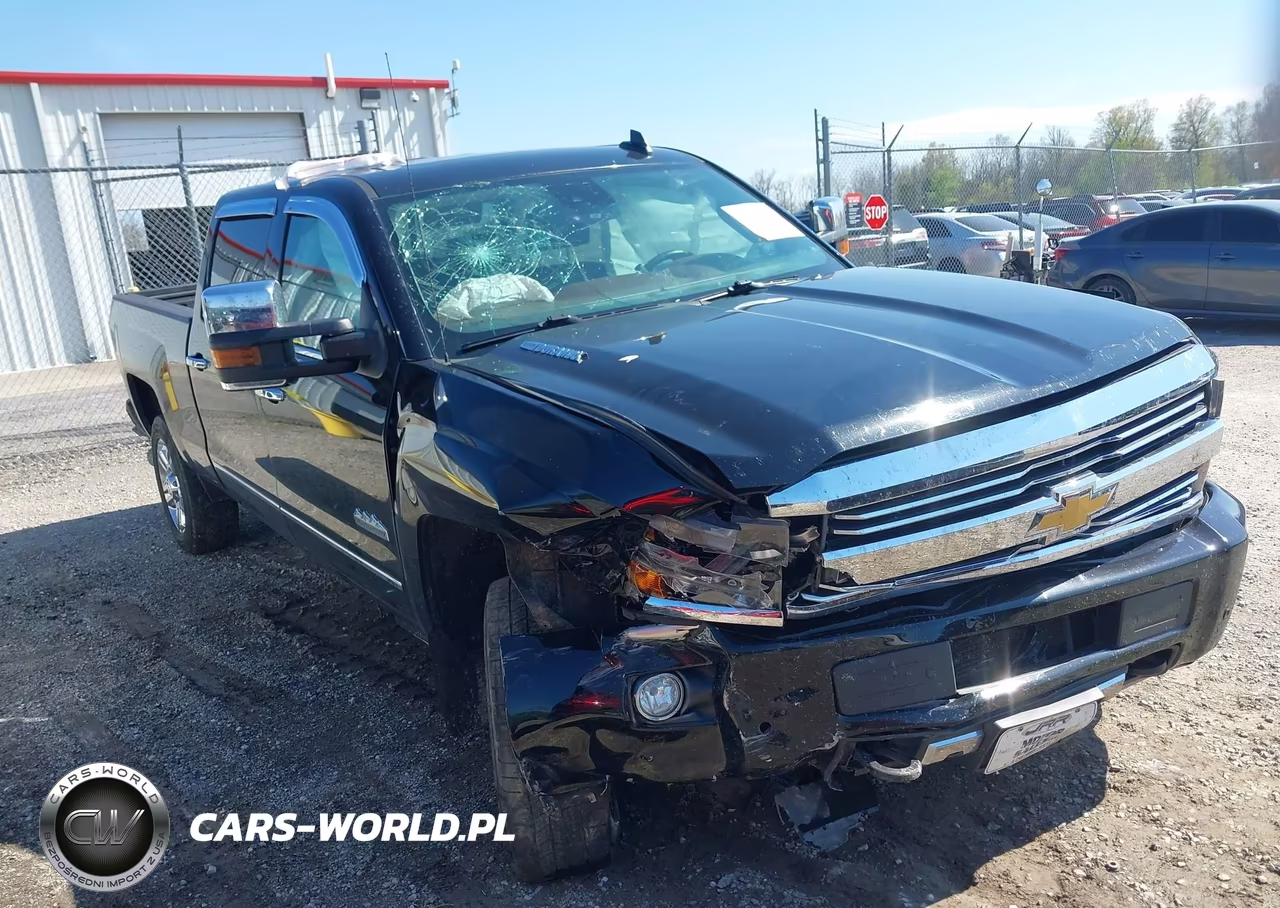 2015 Chevrolet Silverado 2500Hd High Country – zdjęcie 1 z 15