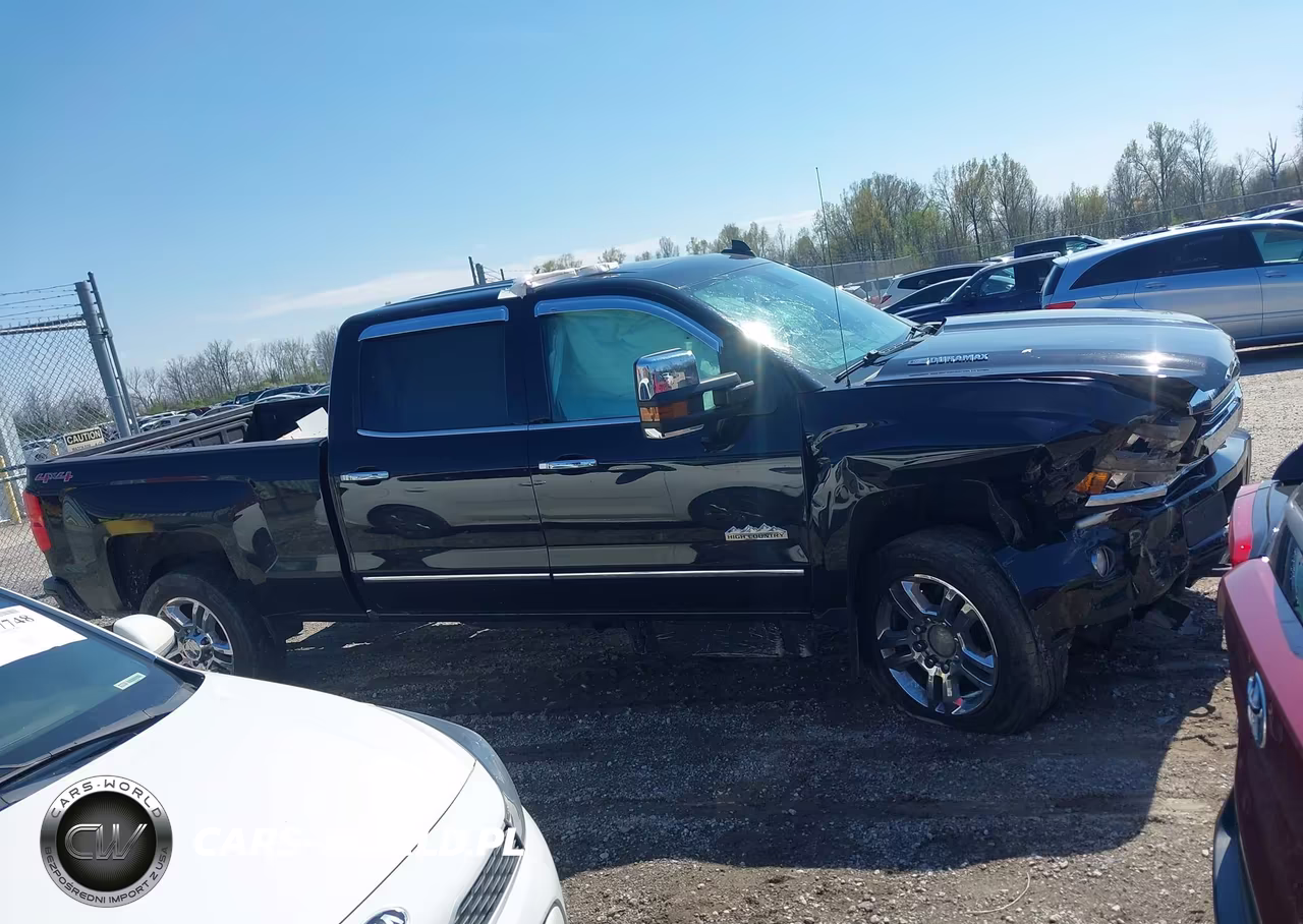 2015 Chevrolet Silverado 2500Hd High Country VIN:1GC1KXE87FF518893 - 12