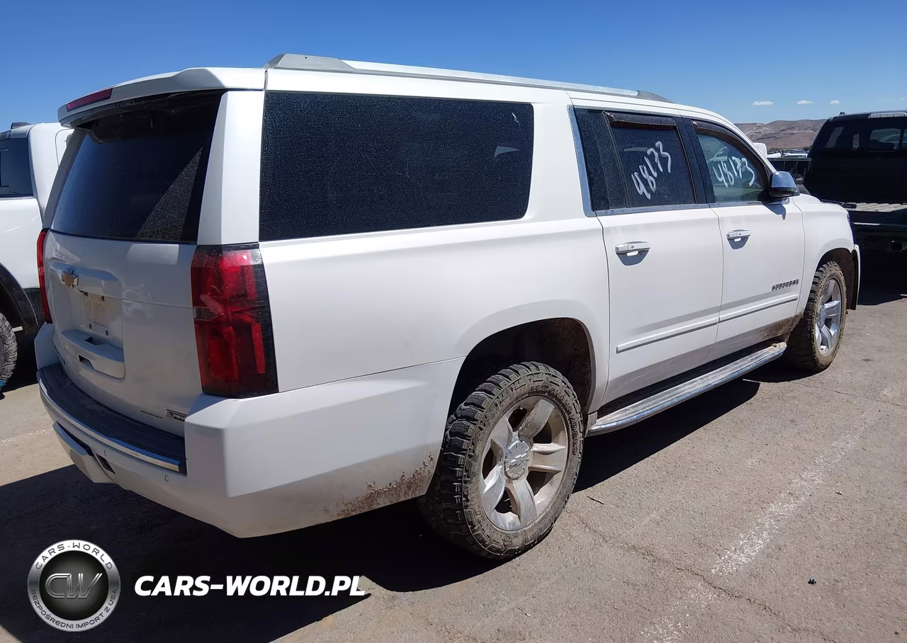 2017 Chevrolet Suburban Premier VIN:1GNSKJKC4HR238125 - 4
