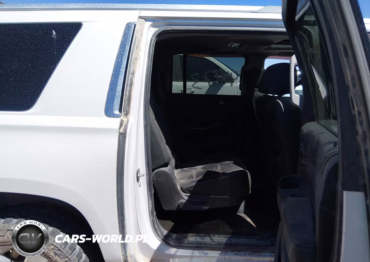 2017 Chevrolet Suburban Premier VIN:1GNSKJKC4HR238125 - 8