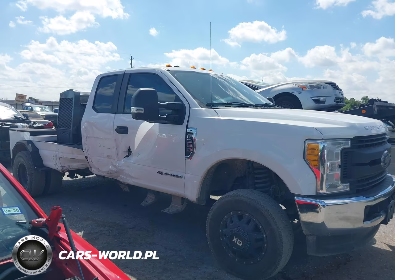 2017 Ford F-350 Xl VIN:1FT8X3DT1HEE13886 - 13