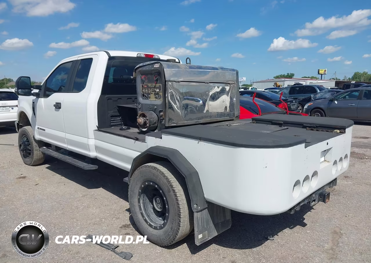 2017 Ford F-350 Xl VIN:1FT8X3DT1HEE13886 - 3