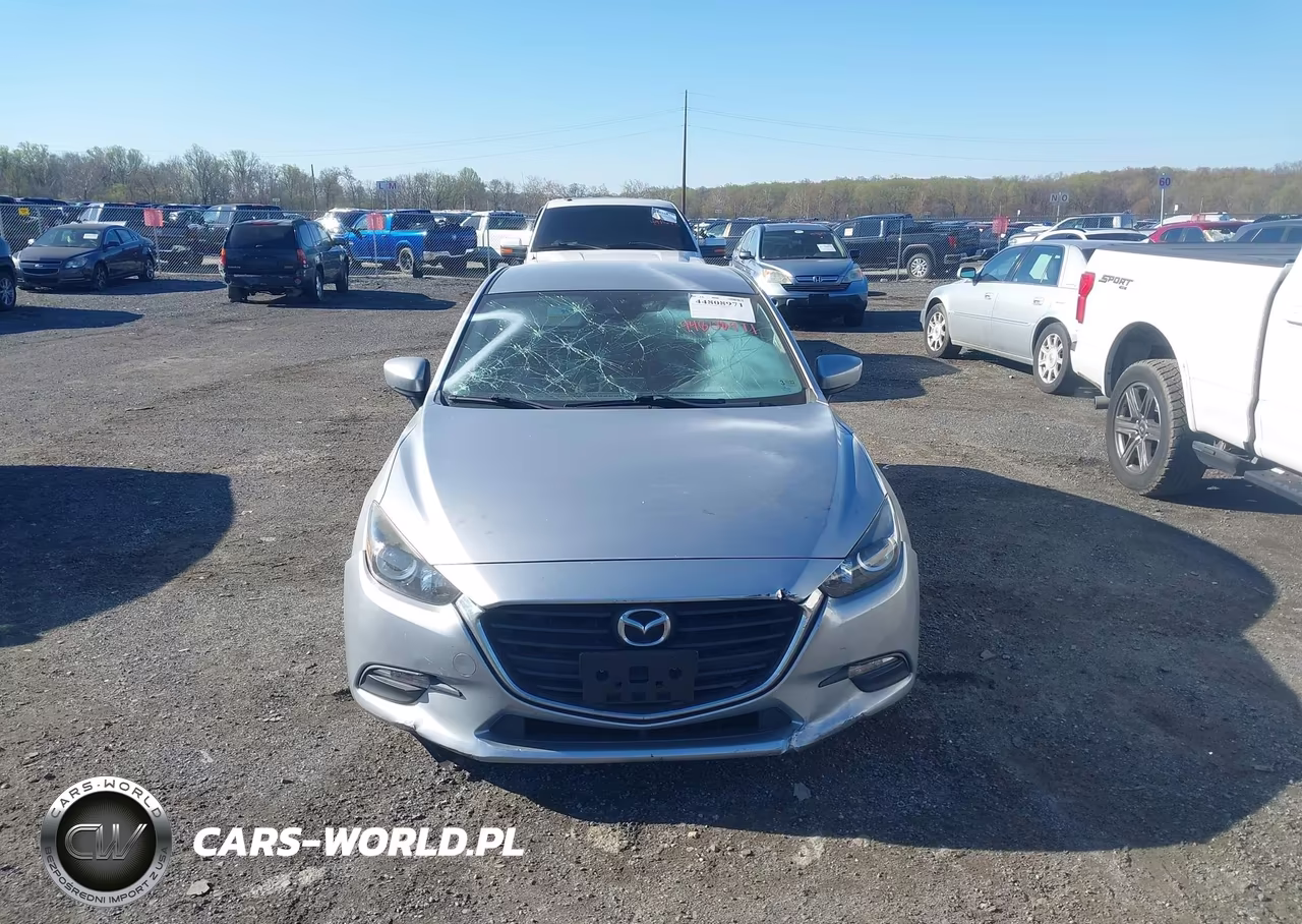2018 Mazda Mazda3 Touring VIN:3MZBN1V37JM205863 - 11