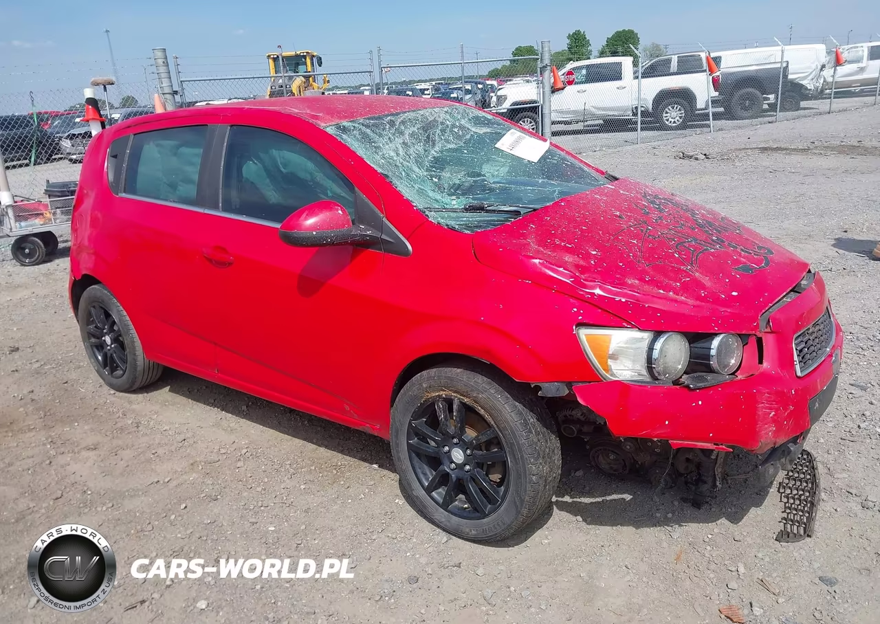 2014 Chevrolet Sonic Lt Auto – zdjęcie 1 z 12