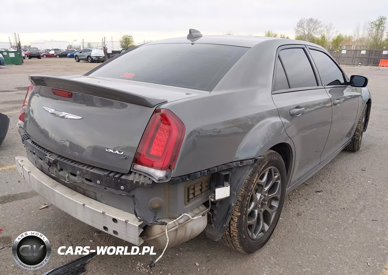 2017 Chrysler 300 300S Awd VIN:2C3CCAGG5HH588731 - 4
