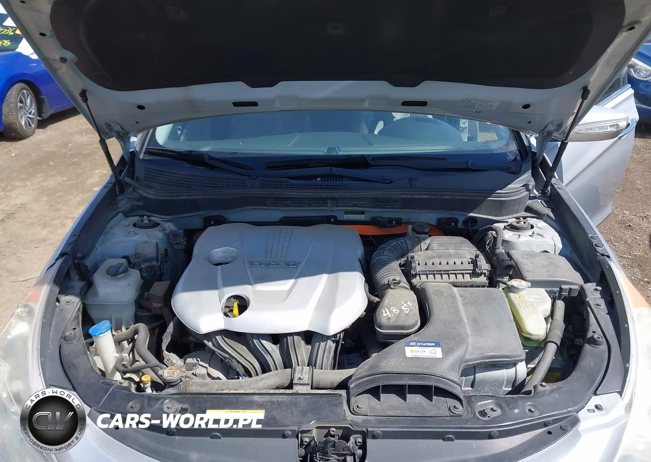 2012 Hyundai Sonata Hybrid VIN:KMHEC4A46CA044732 - 10