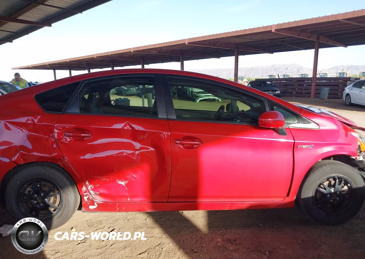 2015 Toyota Prius Three VIN:JTDKN3DU4F0432897 - 14