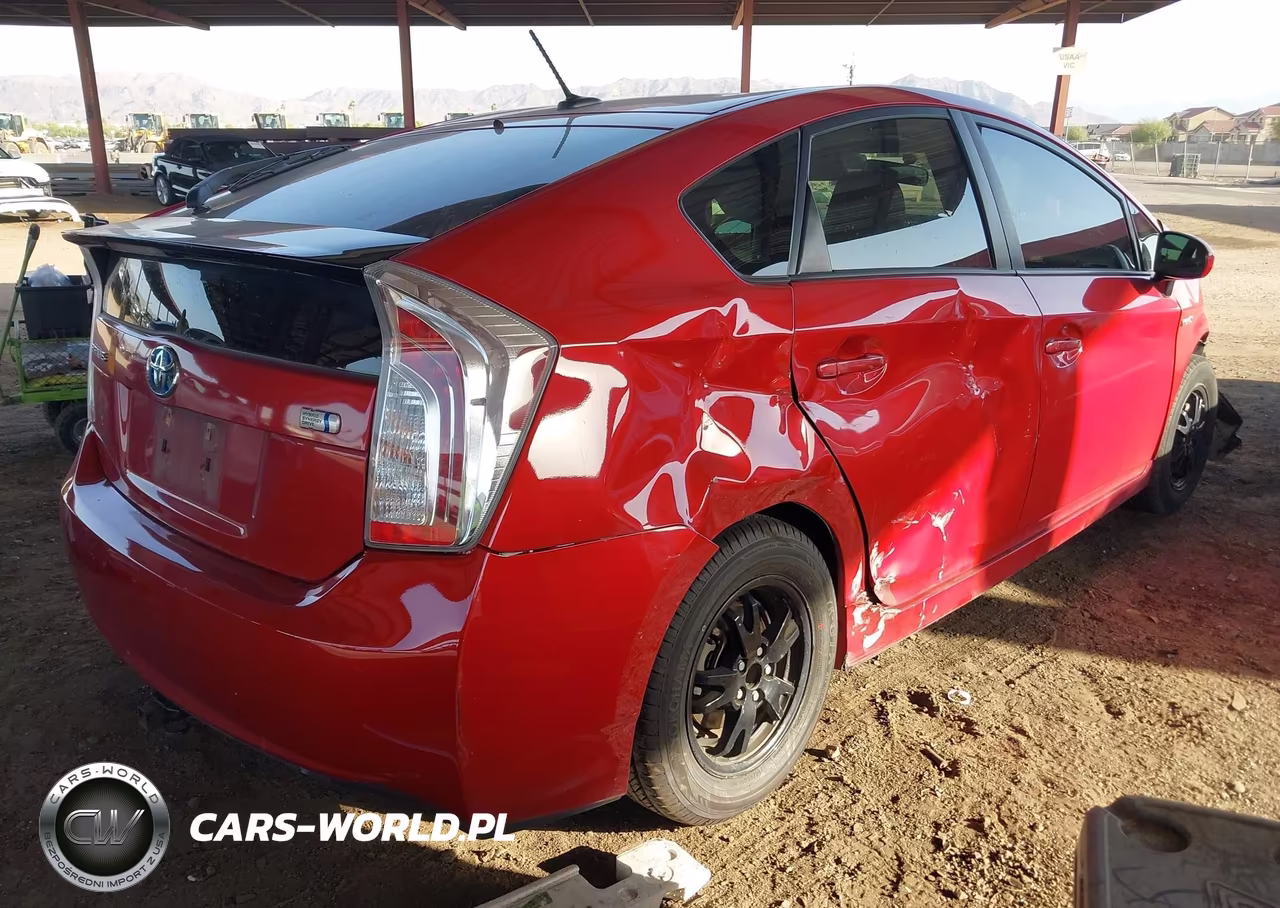 2015 Toyota Prius Three VIN:JTDKN3DU4F0432897 - 4