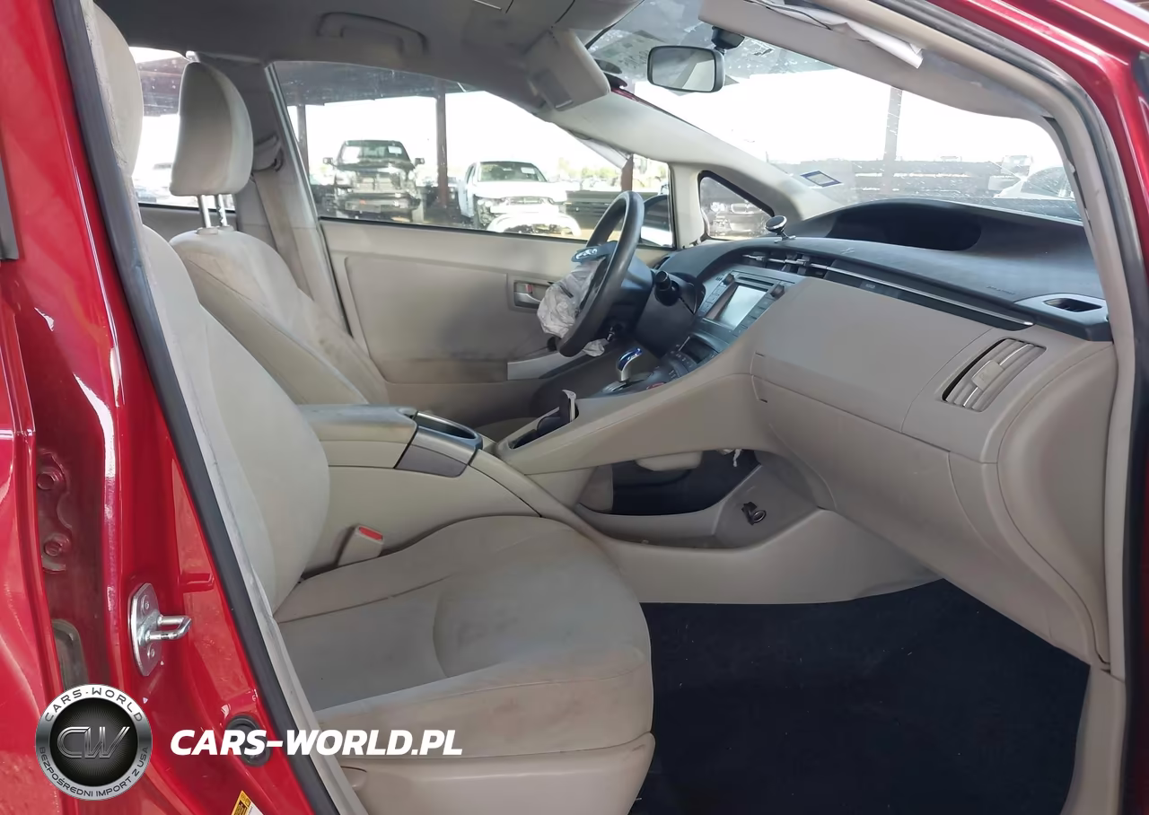 2015 Toyota Prius Three VIN:JTDKN3DU4F0432897 - 5