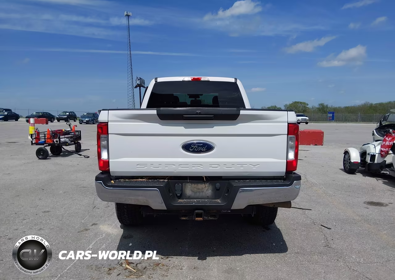 2019 Ford F-350 Xlt VIN:1FT8W3BT0KED75788 - 15