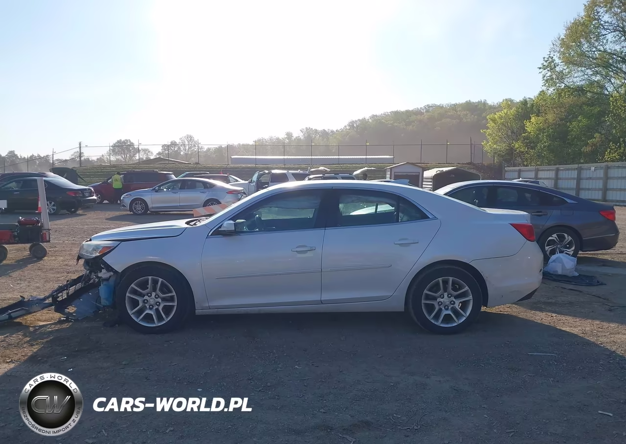 2015 Chevrolet Malibu 1Lt VIN:1G11C5SL5FF242779 - 14