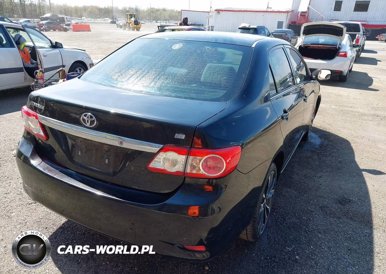 2013 Toyota Corolla Le VIN:2T1BU4EE7DC001022 - 4