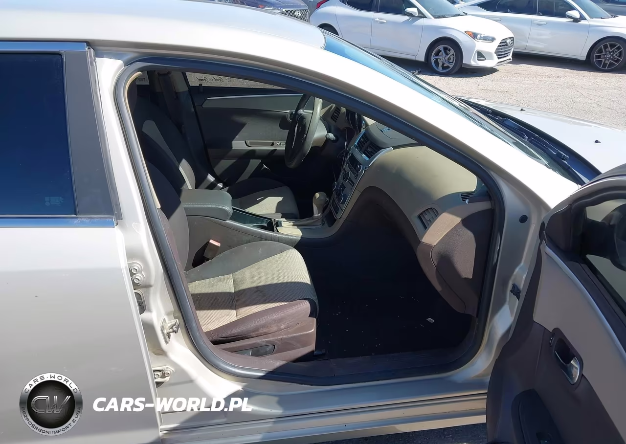 2012 Chevrolet Malibu Ls VIN:1G1ZA5E03CF236663 - 5