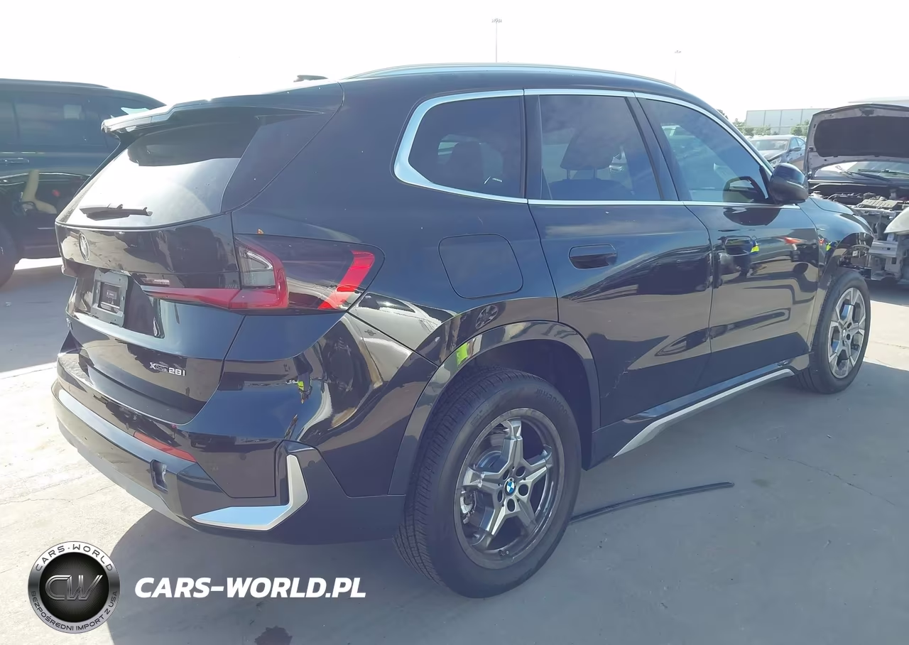 2026 BMW X1 xDrive28I VIN:WBX73EF05T5417411 - 4