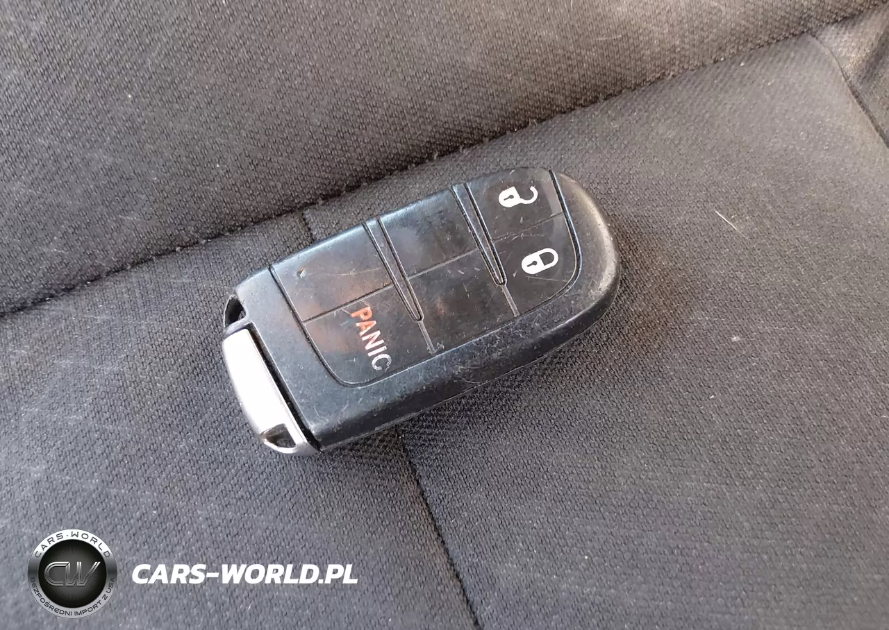 2018 Jeep Grand Cherokee Laredo E 4X2 VIN:1C4RJEAG2JC168493 - 11