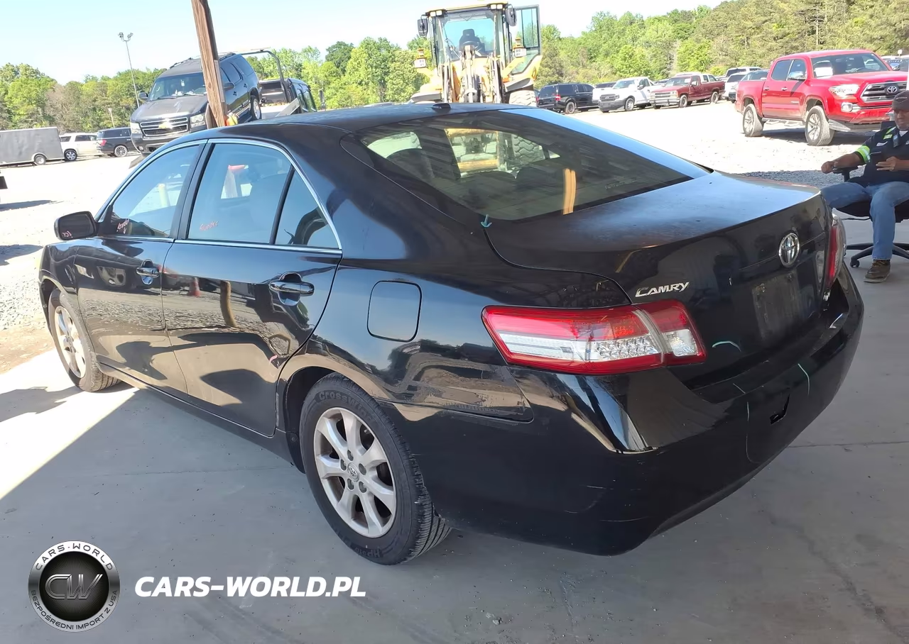 2011 Toyota Camry Le VIN:4T1BF3EK7BU173119 - 3
