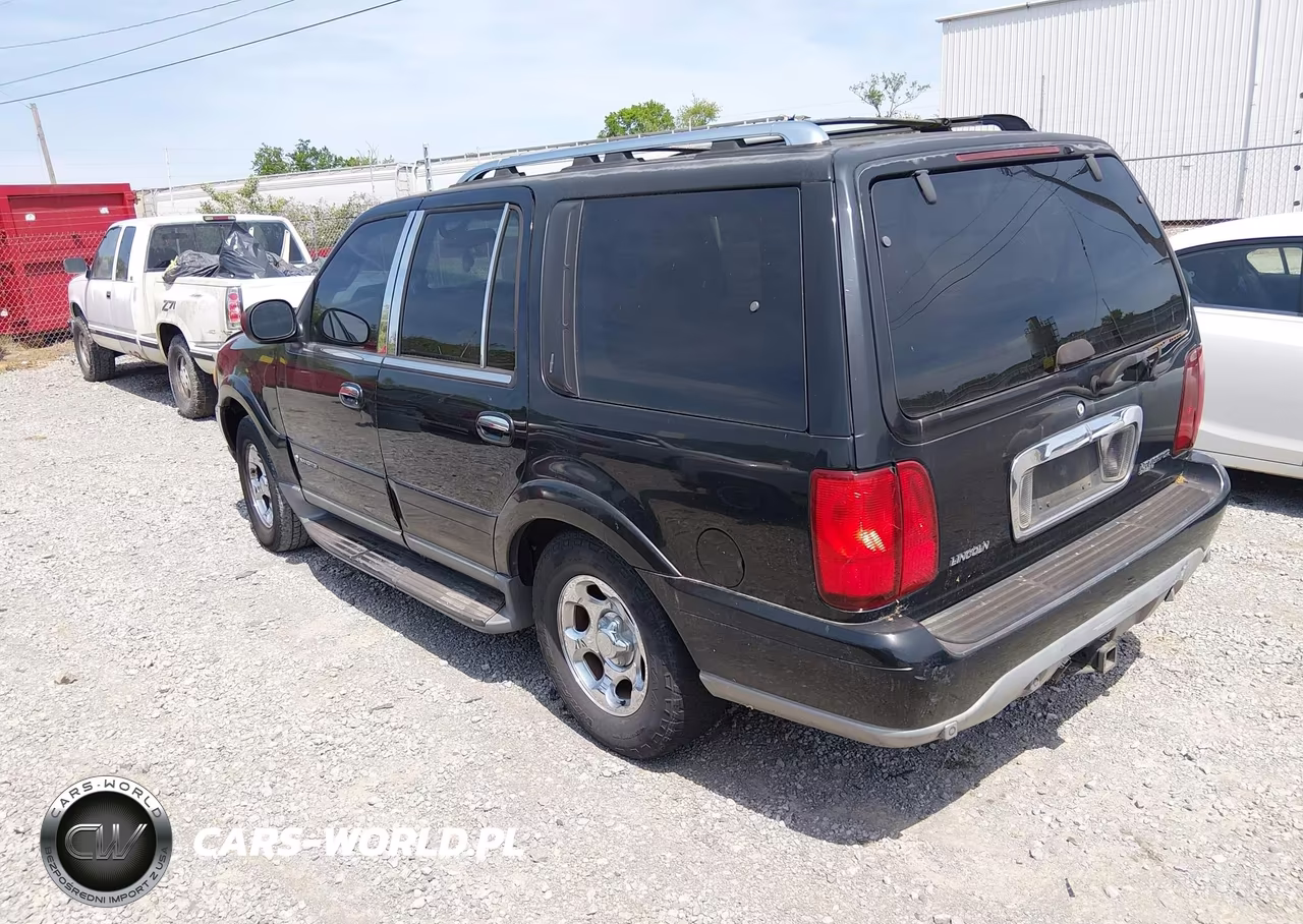 2001 Lincoln Navigator VIN:5LMFU28R91LJ14049 - 3