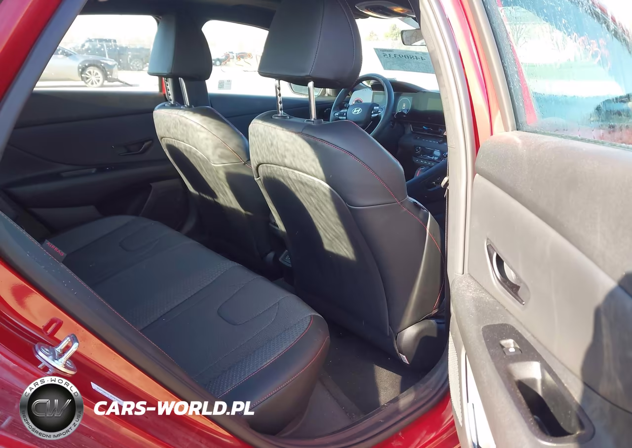 2025 Hyundai Elantra N Line VIN:KMHLR4DF4SU894990 - 8