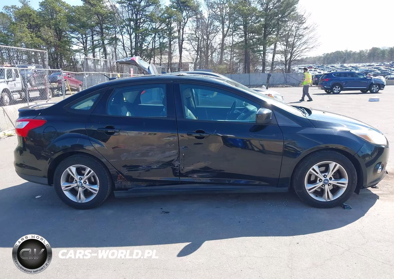 2012 Ford Focus Se VIN:1FAHP3F28CL213490 - 13