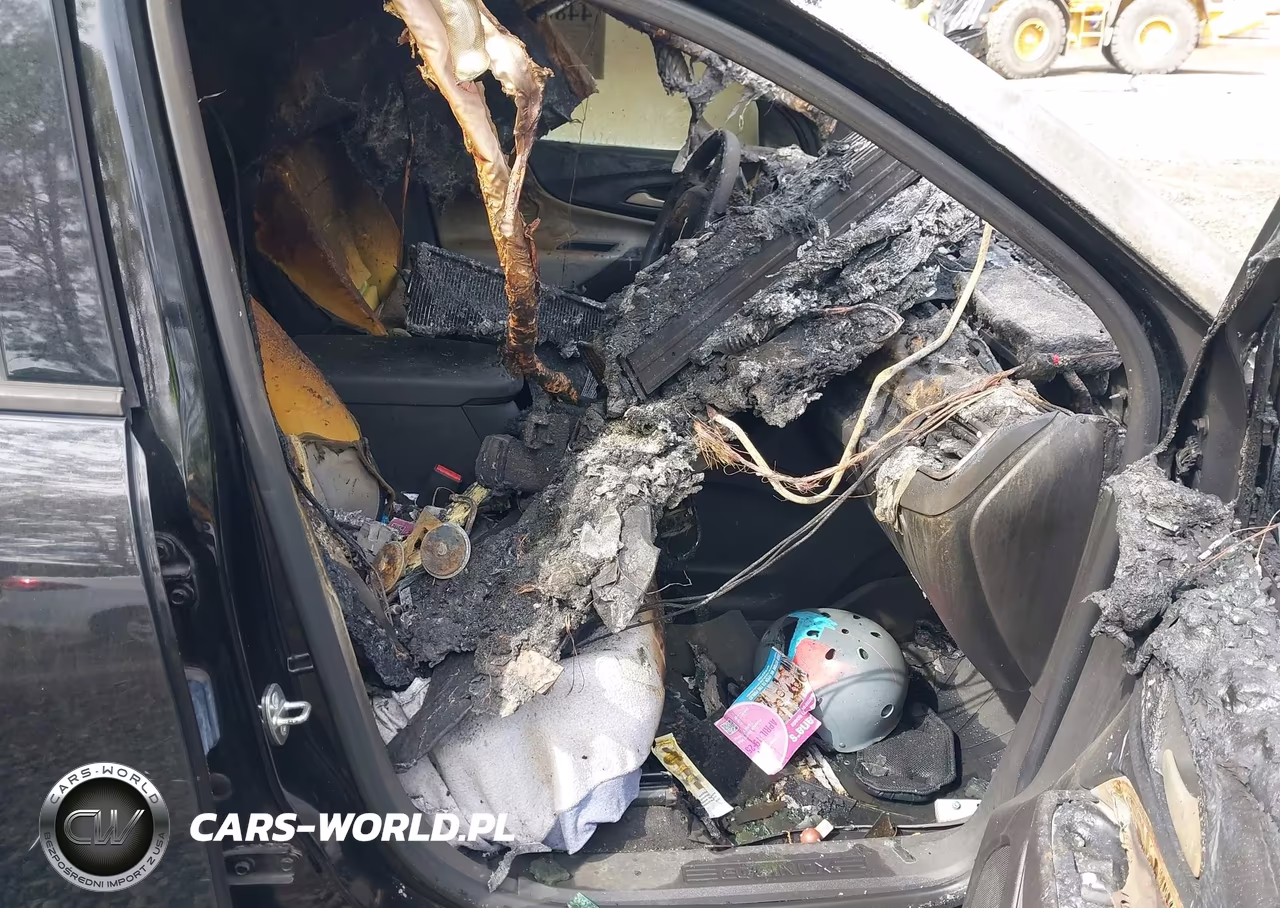 2019 Chevrolet Equinox Ls VIN:3GNAXHEV9KL250885 - 5