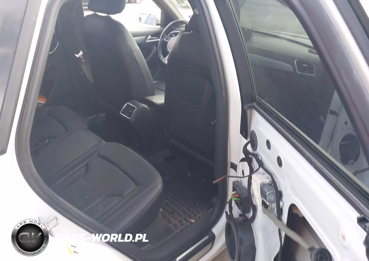 2018 Audi Q3 2.0T Premium-2.0T Sport Premium VIN:WA1BCCFS7JR027746 - 8
