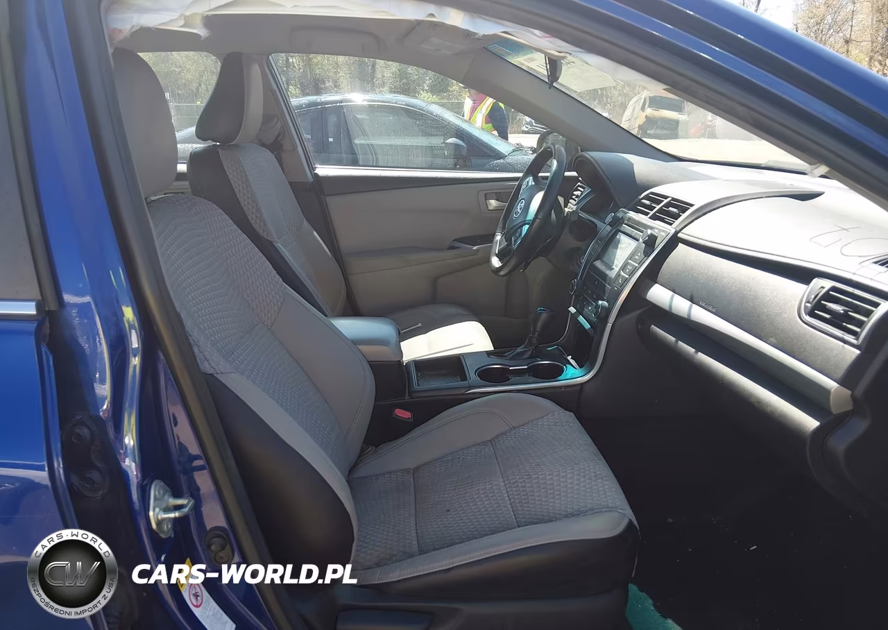 2015 Toyota Camry Se VIN:4T1BF1FK1FU979465 - 5