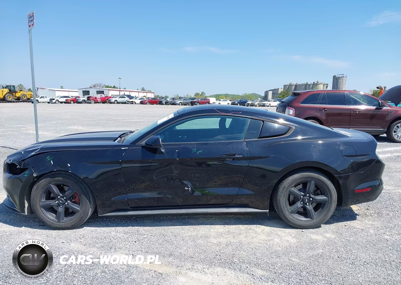 2016 Ford Mustang V6 VIN:1FA6P8AM1G5255474 - 15