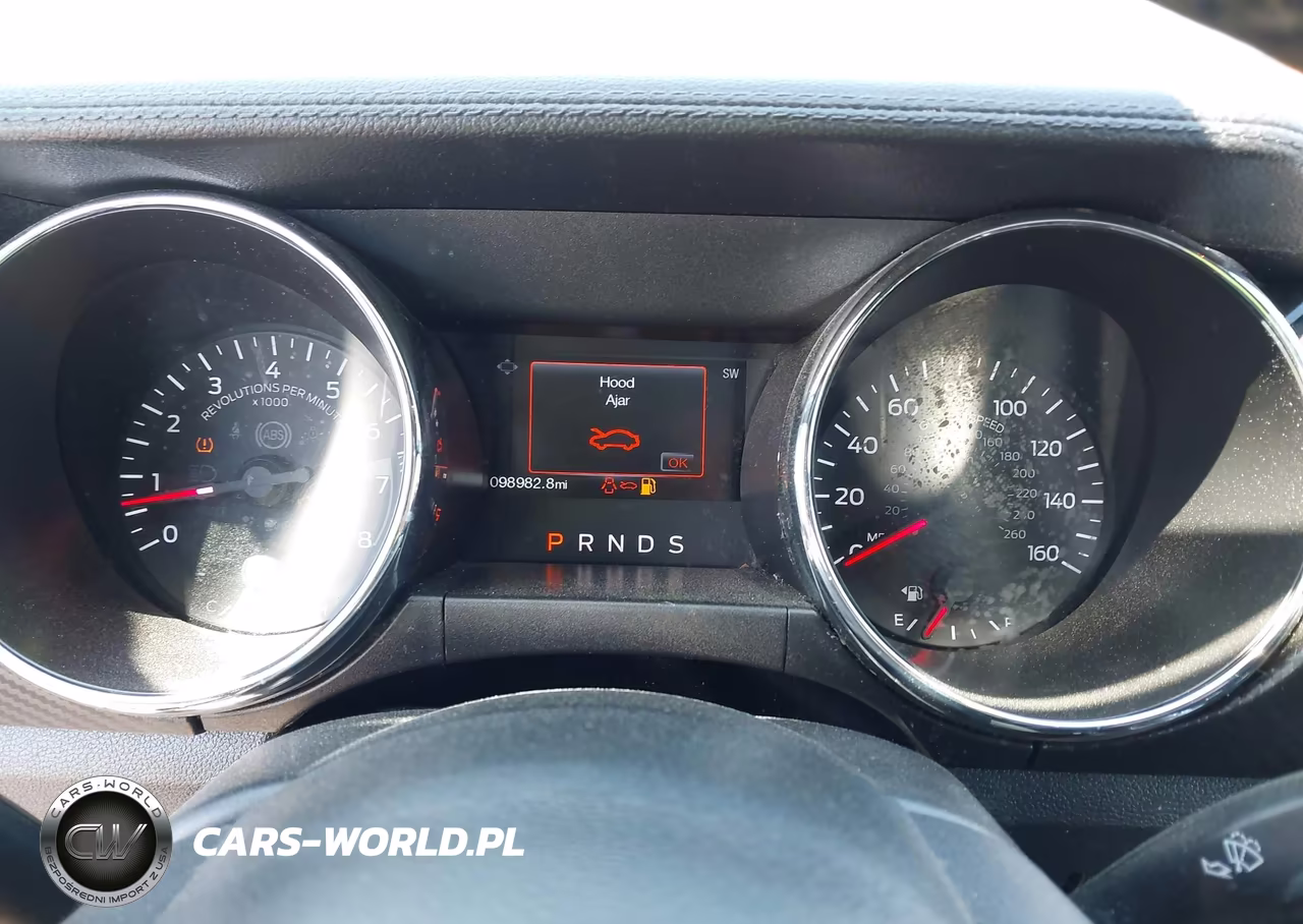2016 Ford Mustang V6 VIN:1FA6P8AM1G5255474 - 7