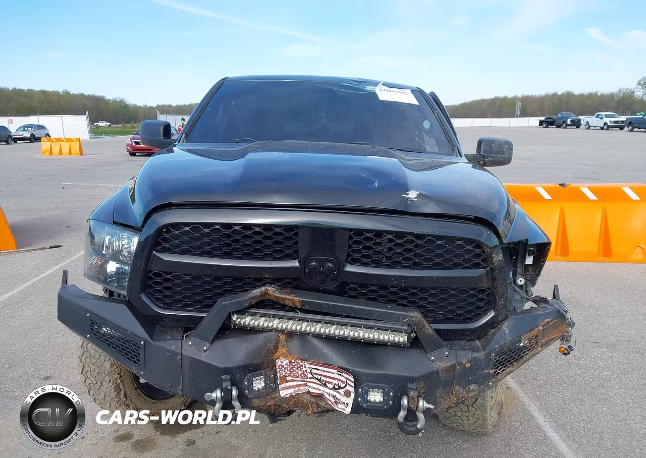 2018 Ram 1500 Express 4X4 5'7 Box VIN:1C6RR7KT5JS295977 - 12