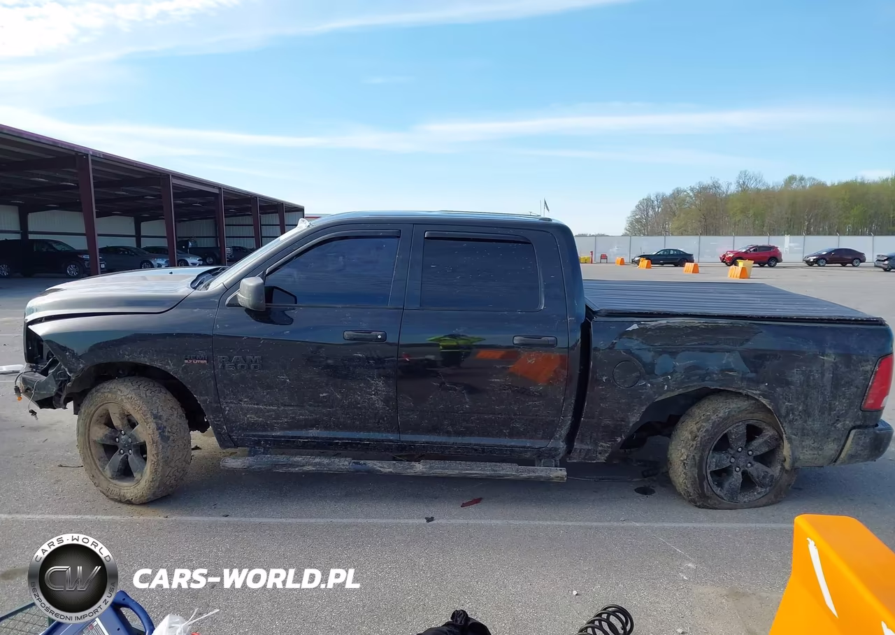 2018 Ram 1500 Express 4X4 5'7 Box VIN:1C6RR7KT5JS295977 - 14