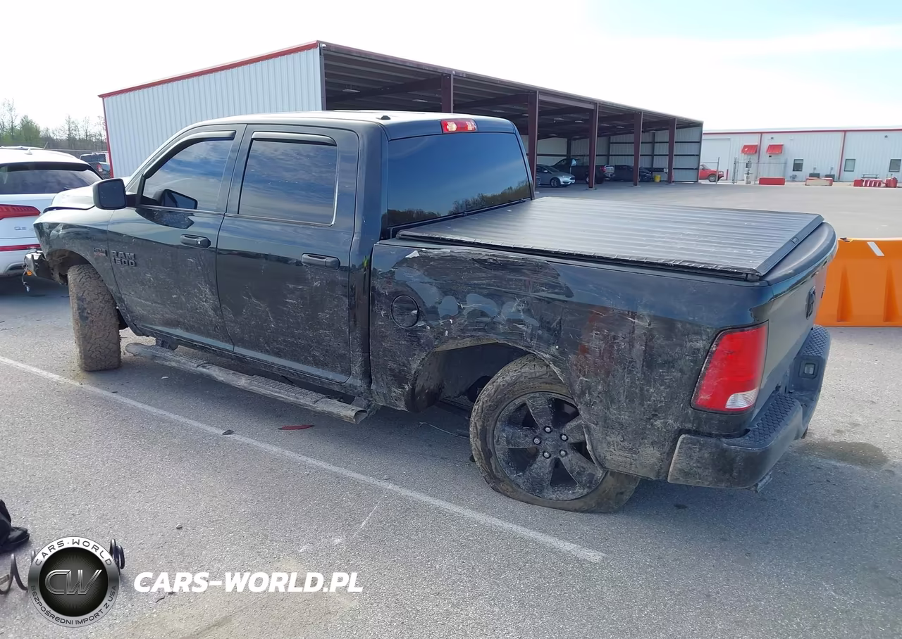 2018 Ram 1500 Express 4X4 5'7 Box VIN:1C6RR7KT5JS295977 - 3