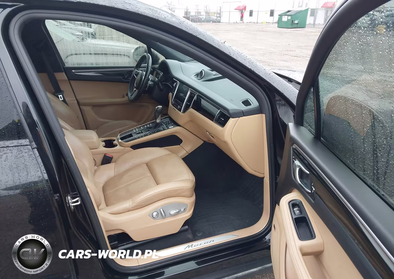 2017 Porsche Macan VIN:WP1AA2A54HLB01011 - 5