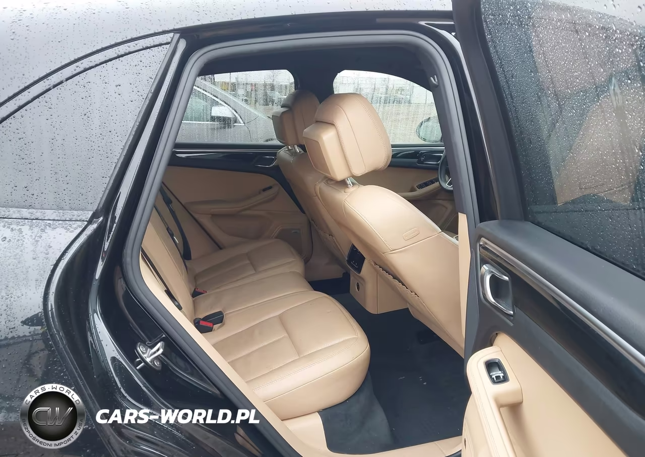 2017 Porsche Macan VIN:WP1AA2A54HLB01011 - 8