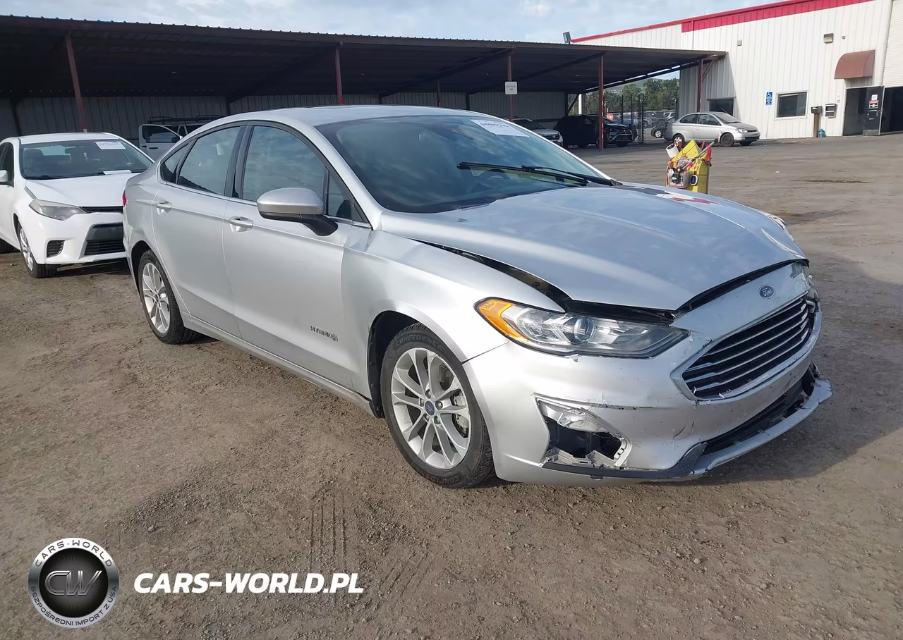 2019 Ford Fusion Hybrid Se