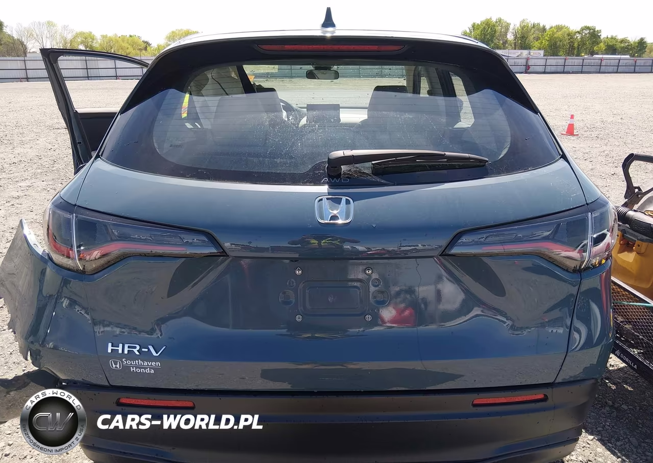 2025 Honda Hr-V Awd Lx VIN:3CZRZ2H37SM702902 - 16