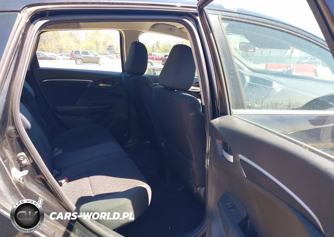 2017 Honda Fit Lx VIN:3HGGK5H58HM705354 - 8