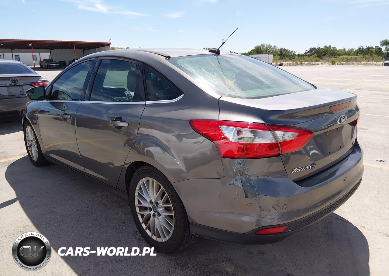 2012 Ford Focus Sel VIN:1FAHP3H22CL253528 - 3
