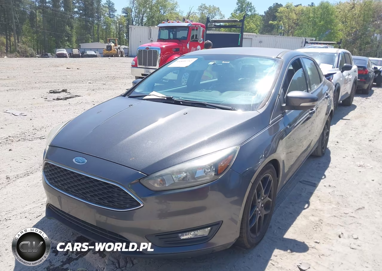 2016 Ford Focus Se VIN:1FADP3F27GL328764 - 2