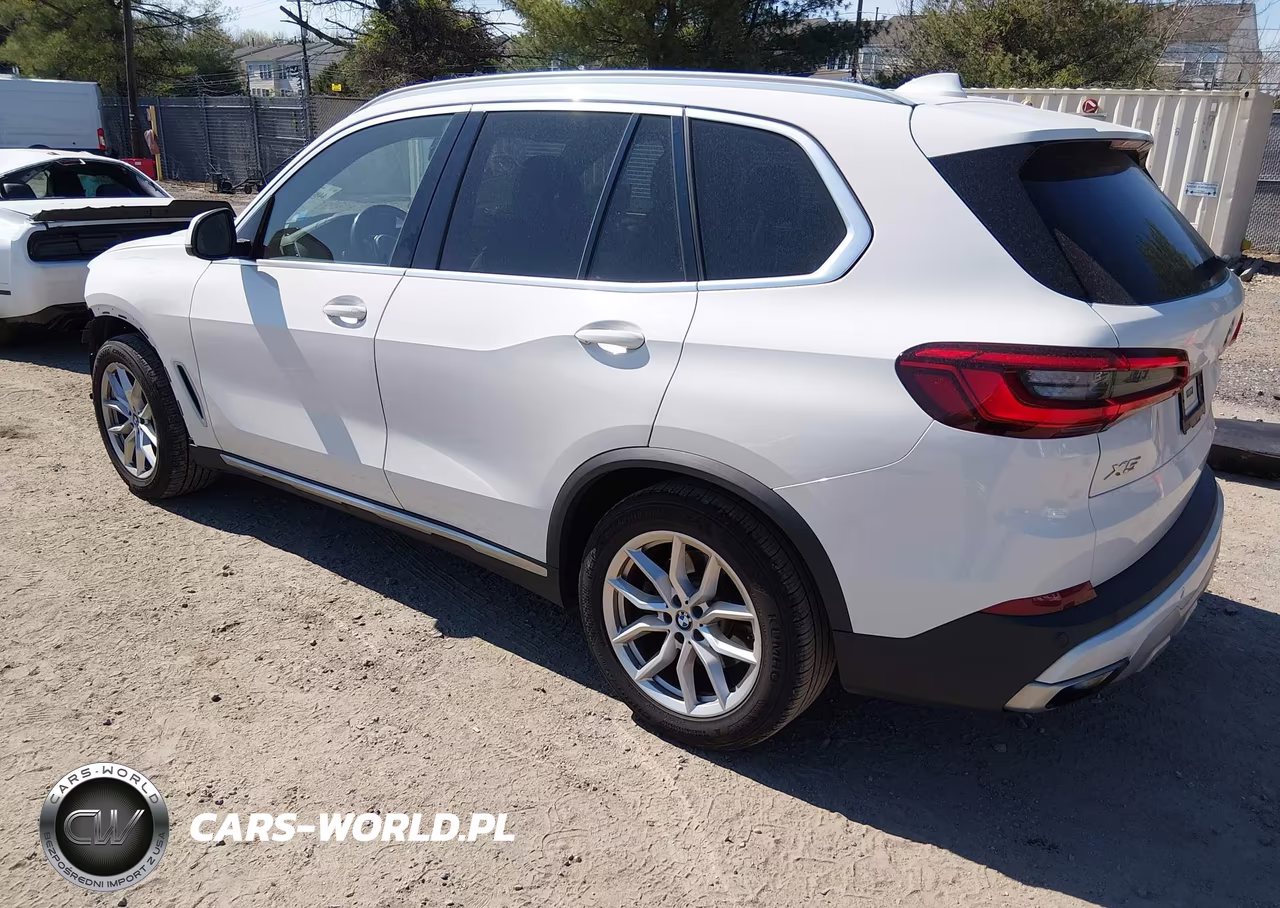 2019 BMW X5 xDrive40I VIN:5UXCR6C52KLL11510 - 3