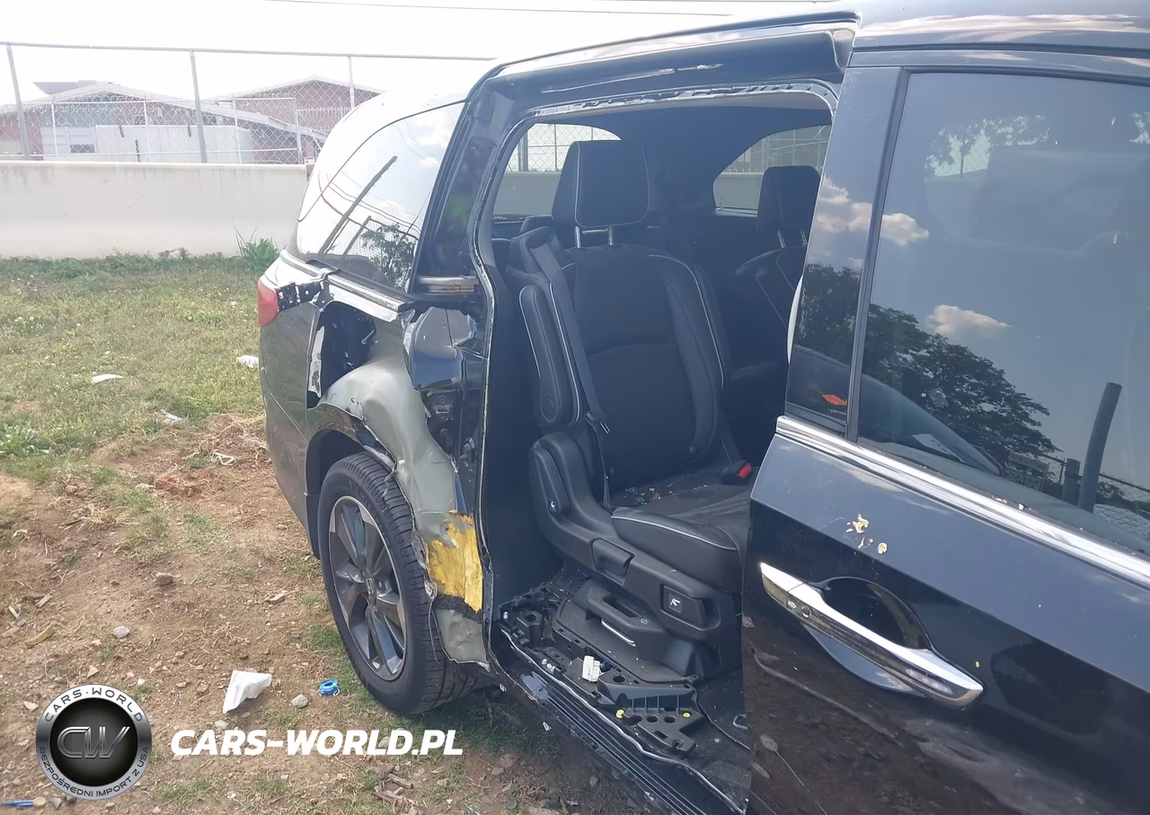 2023 Honda Odyssey Elite VIN:5FNRL6H99PB031053 - 6
