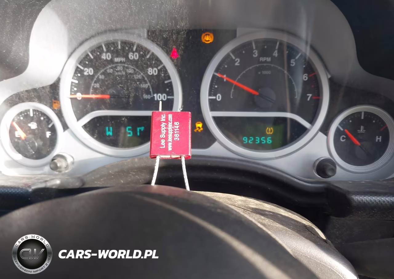 2008 Jeep Wrangler Sahara VIN:1J4FA54178L531756 - 7