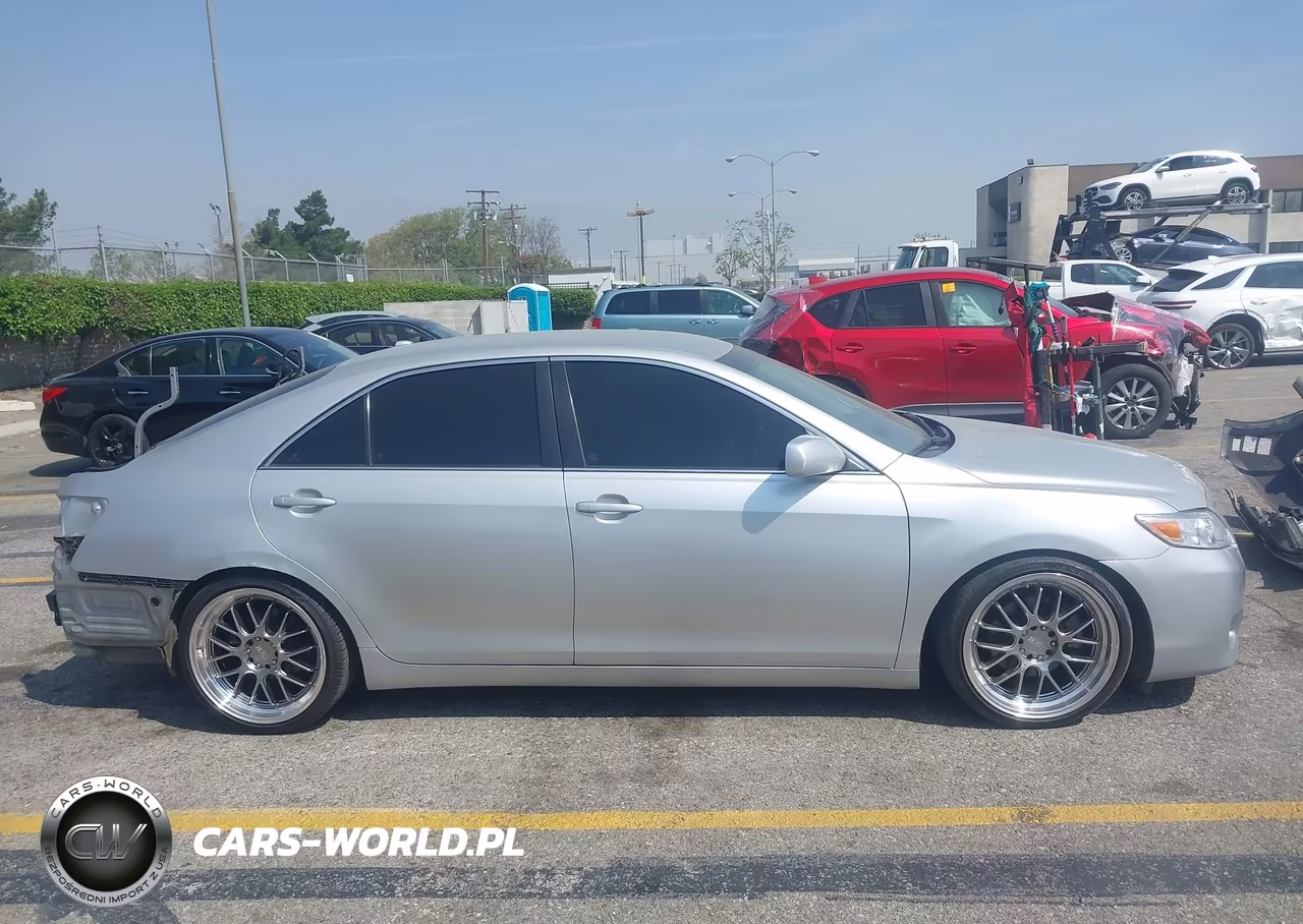 2011 Toyota Camry Le V6 VIN:4T1BK3EK2BU116905 - 14