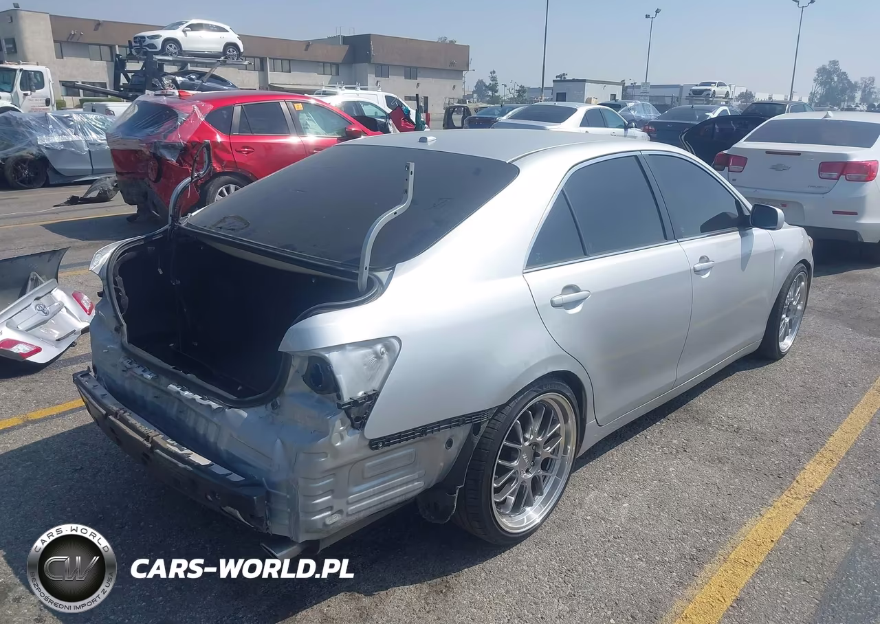 2011 Toyota Camry Le V6 VIN:4T1BK3EK2BU116905 - 4