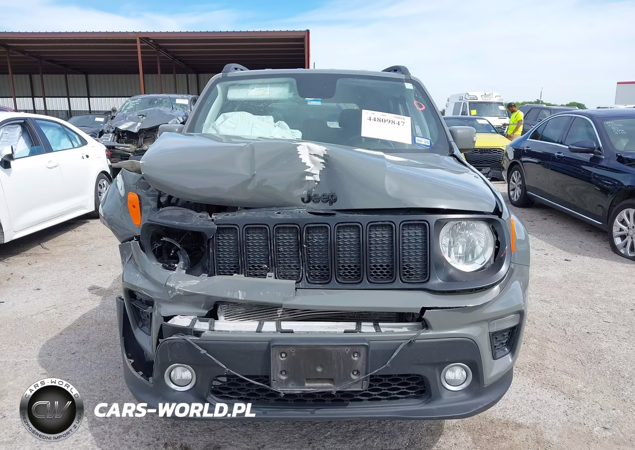 2020 Jeep Renegade Altitude 4X4 VIN:ZACNJBBB1LPL32134 - 13
