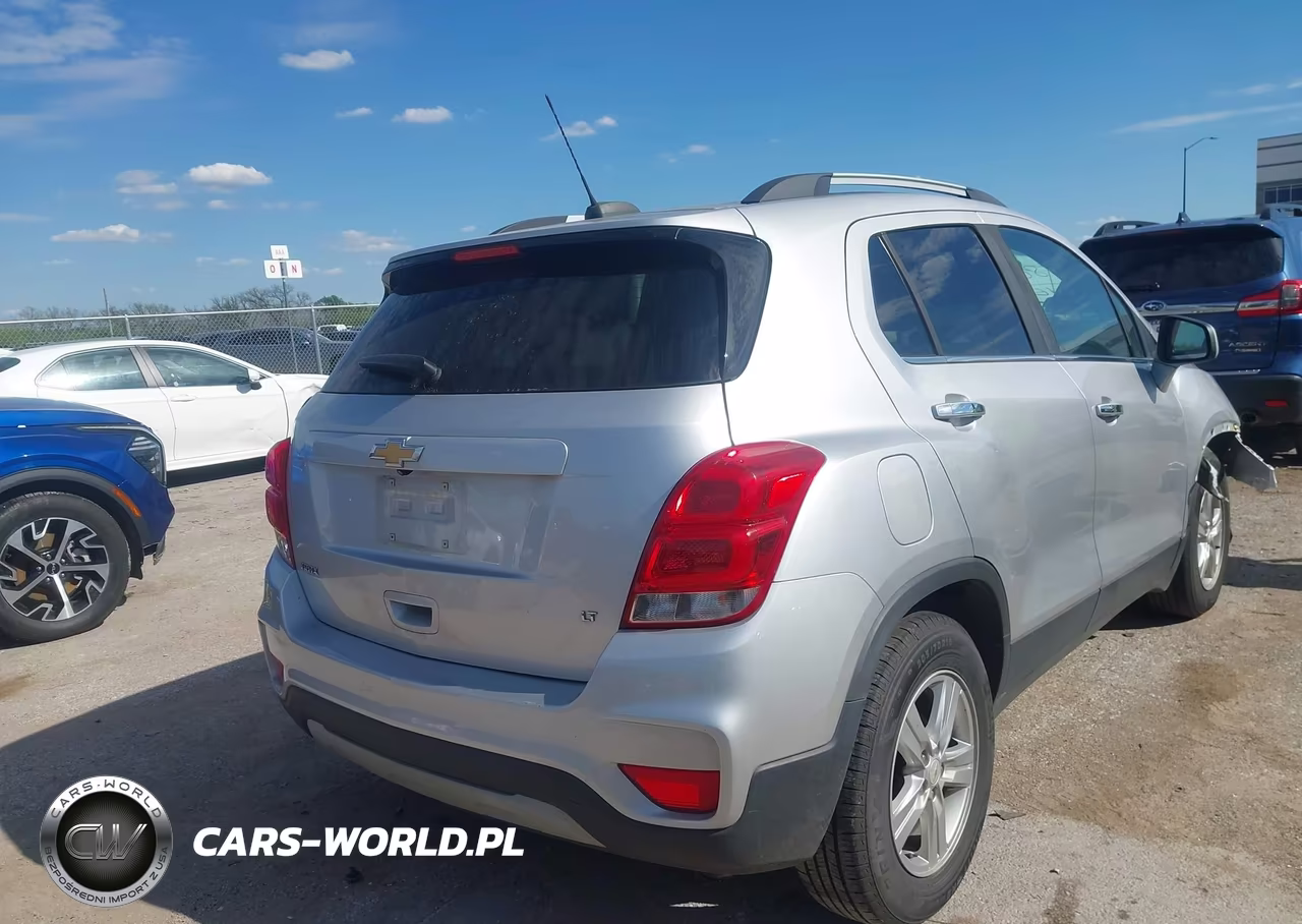 2019 Chevrolet Trax Lt VIN:KL7CJLSB9KB954826 - 3